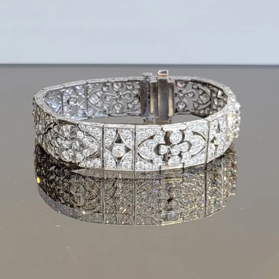 183-6 | Platinum Diamond Art Deco Bracelet @11.29ct