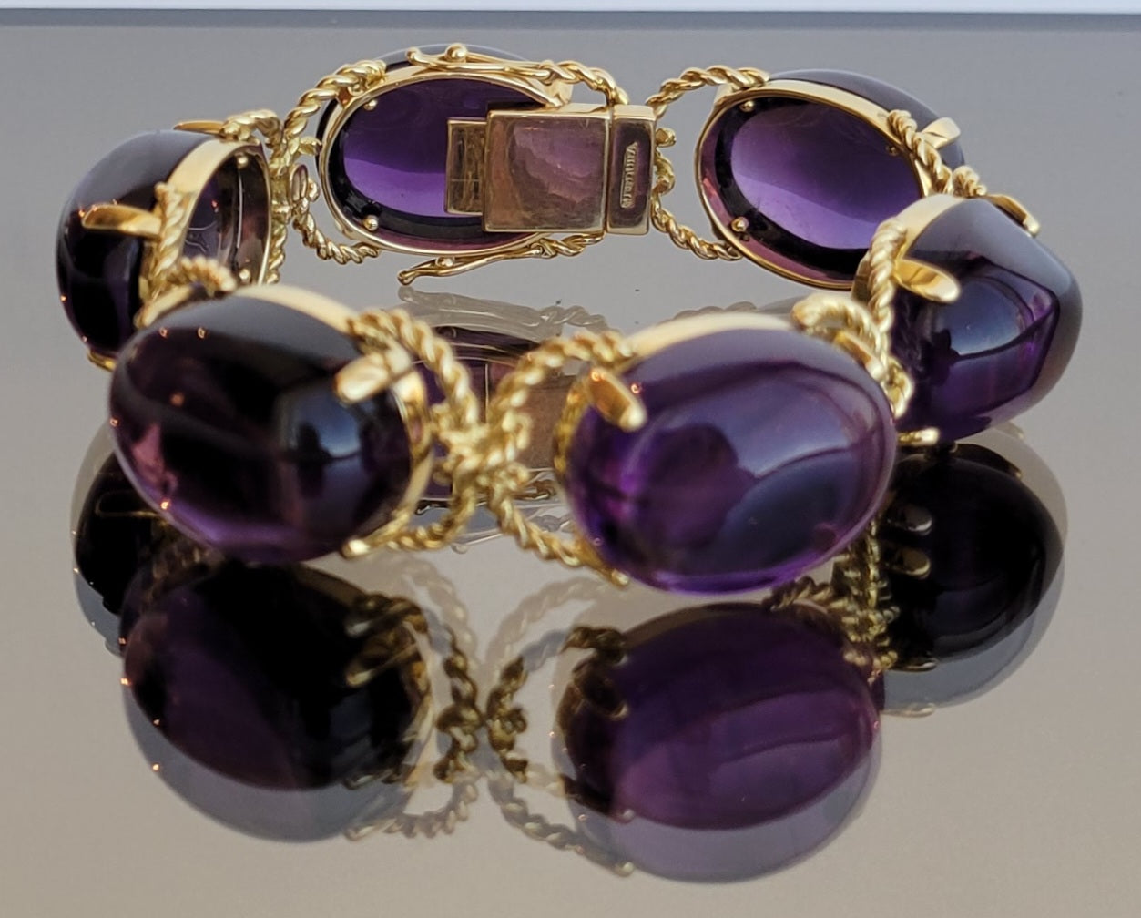 348-1 | 18ky 6 Cabochon Amethyst Verdura Bracelet