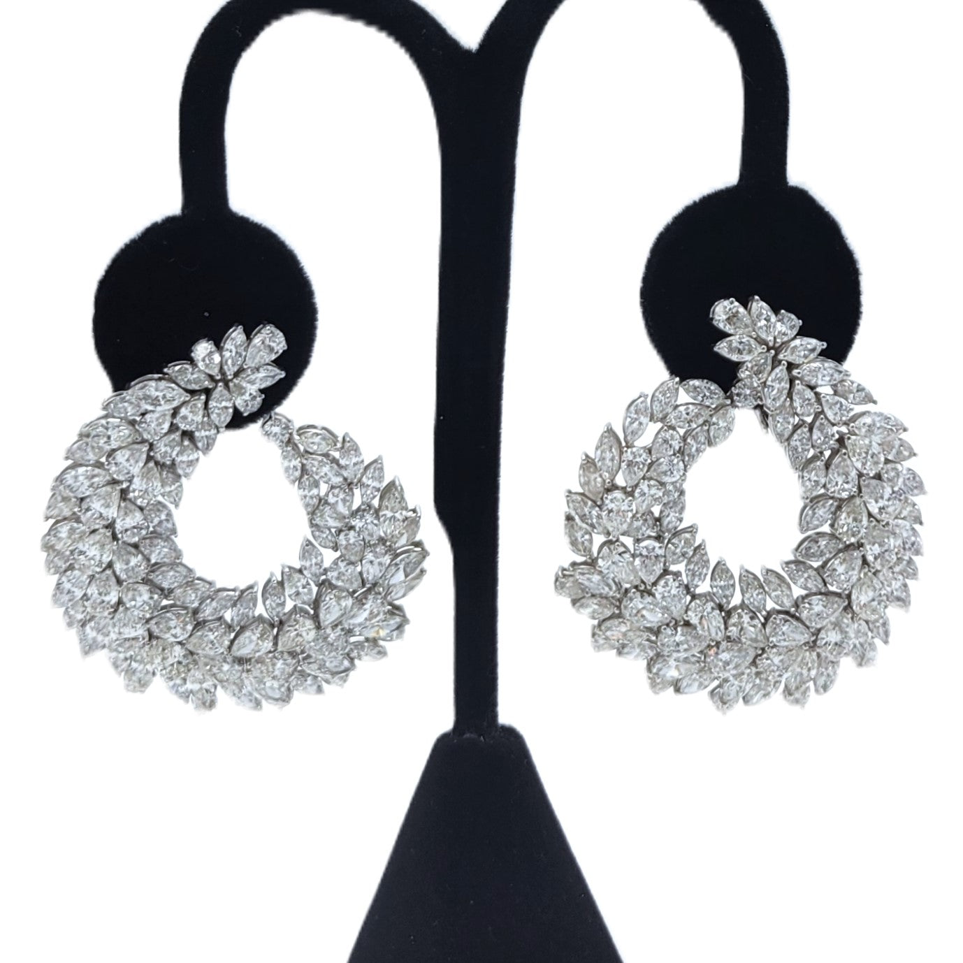 268-310 | 18kw Marquees and Princess Cut Diamond: 25.14ct Crescent Earrings
