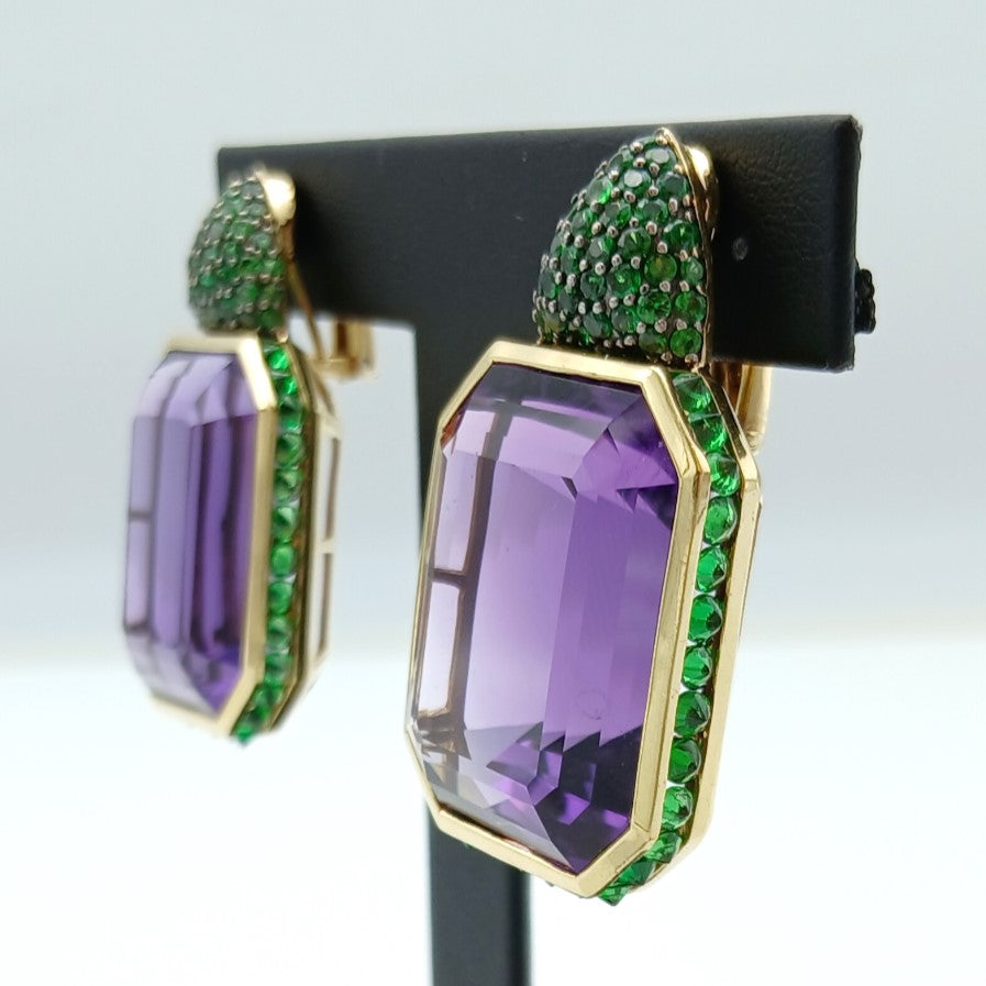 173-301 | 18ky Amethyst and Tsavorite Earrings
