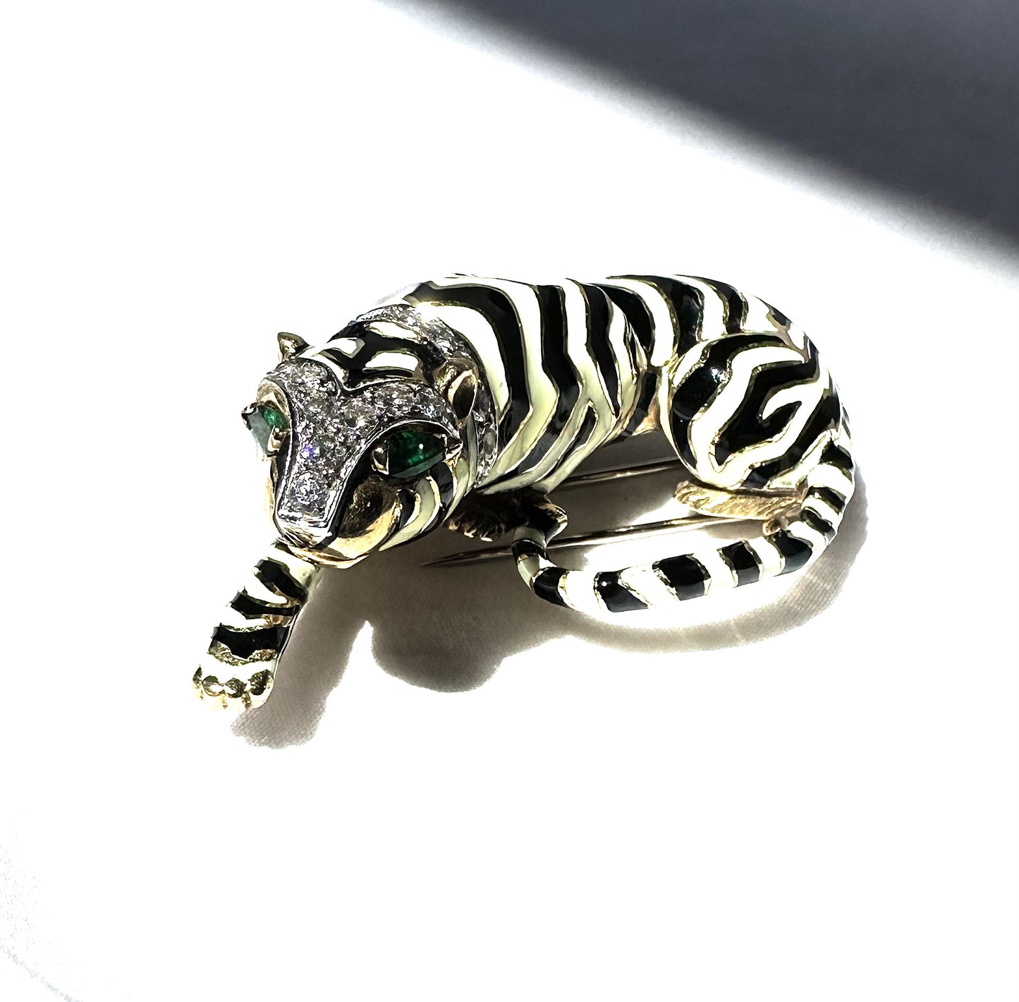 385-2 FOEXE | David Webb Emerald .60cts D. 0.96cts