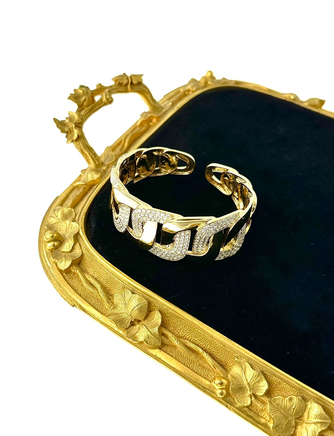 268-327 FXIEX | Yellow Gold Diamond Link Cuff