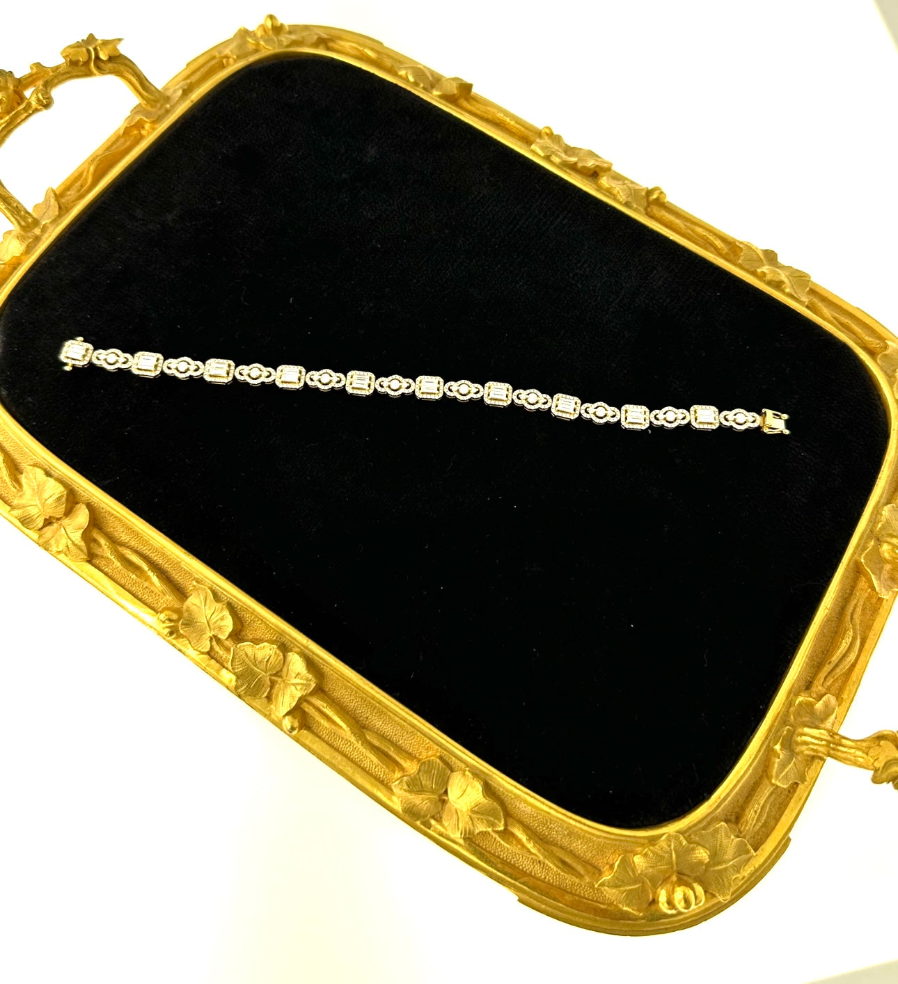 268-328 BIEX | Yellow Gold Bag & Micro Pave Line Bracelet
