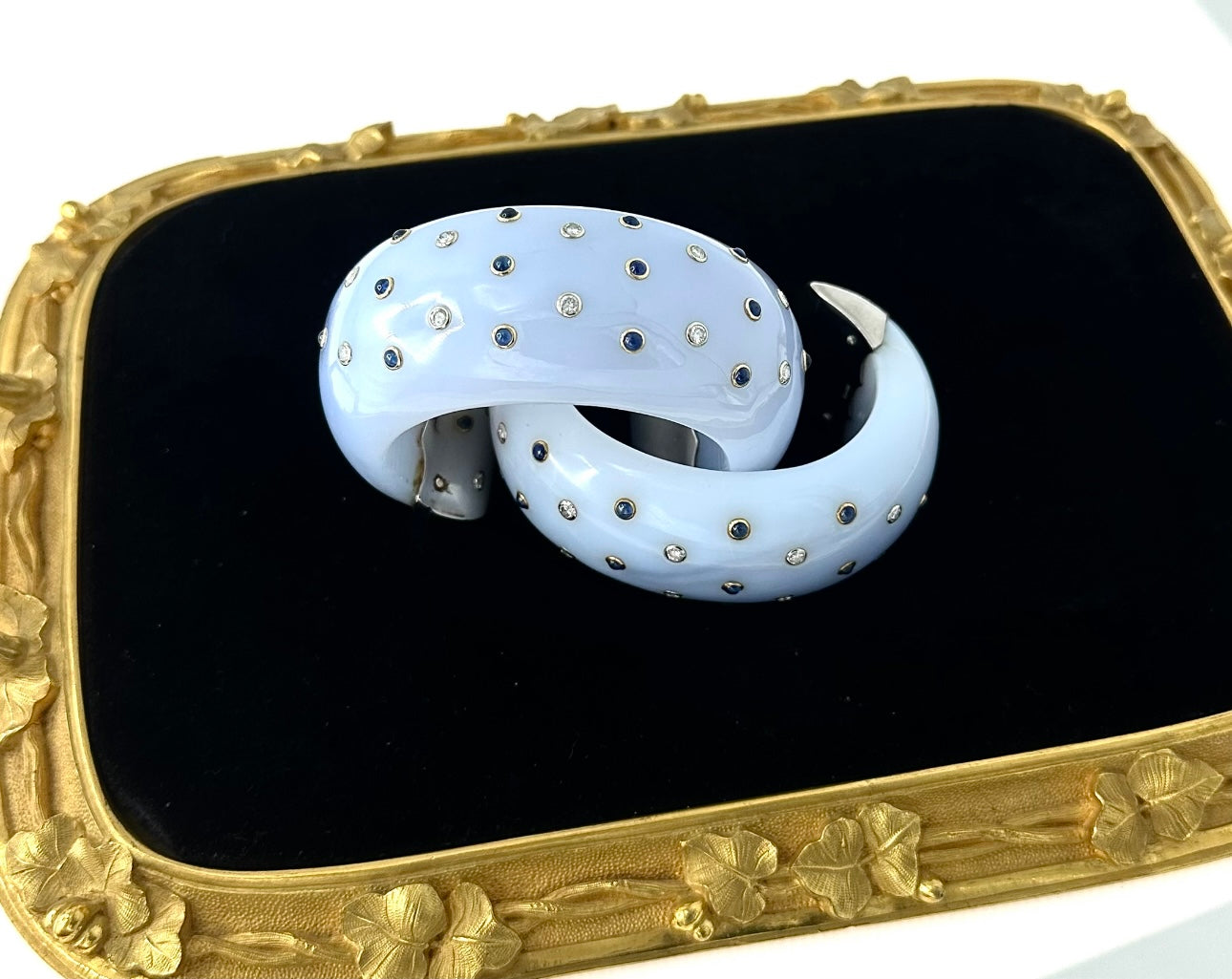 162-104 MDEXE | Pair of Verdura Chalcedony, Sapphire & Diamond Cuffs