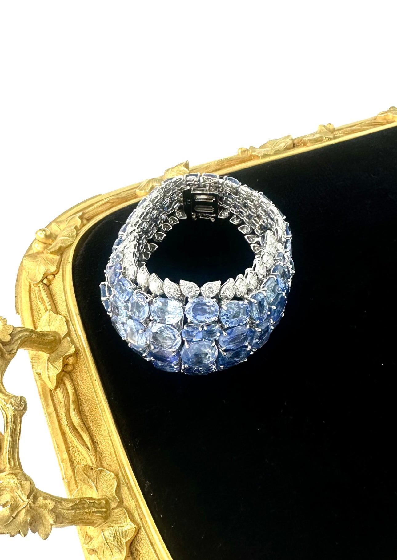 404-7 BEXEX | PLT 1960's Cornflower Blue Sapphire Tapered Diamond Bracelet