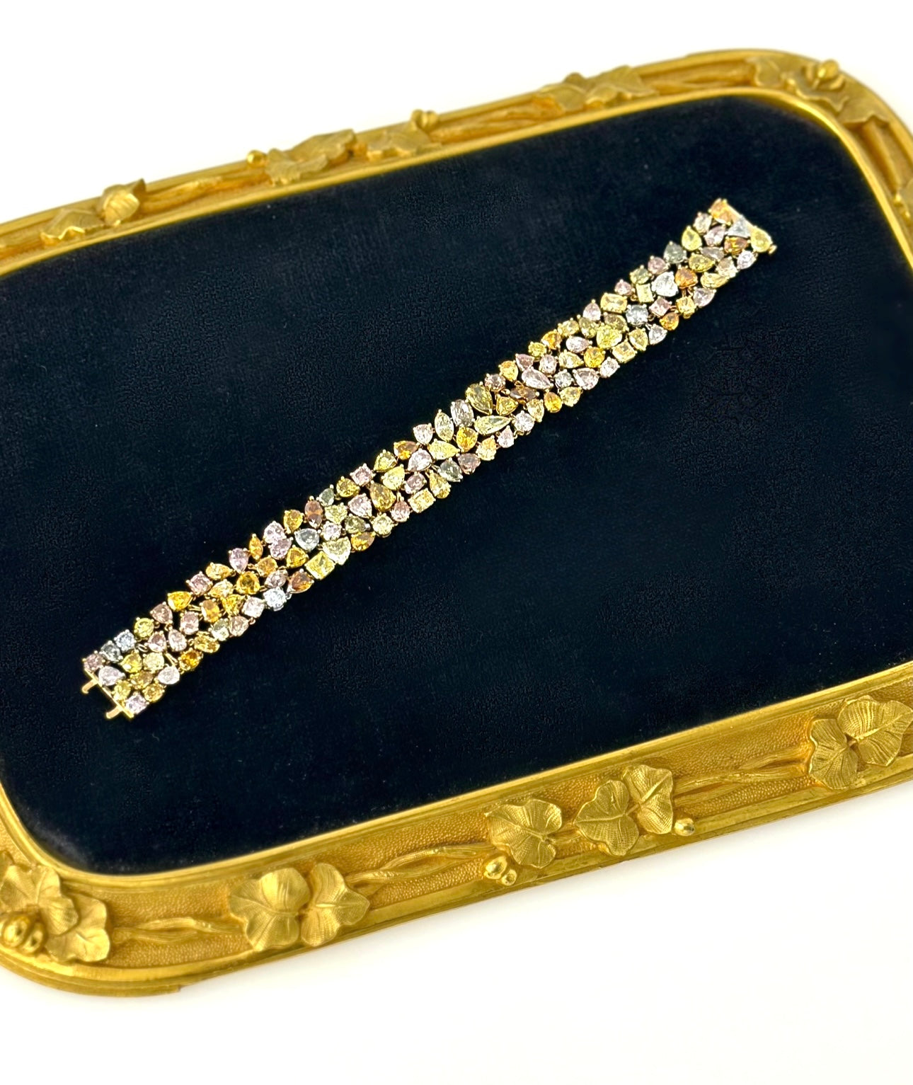 33-399 OAIEXE | Multi-Colored Diamond Bracelet
