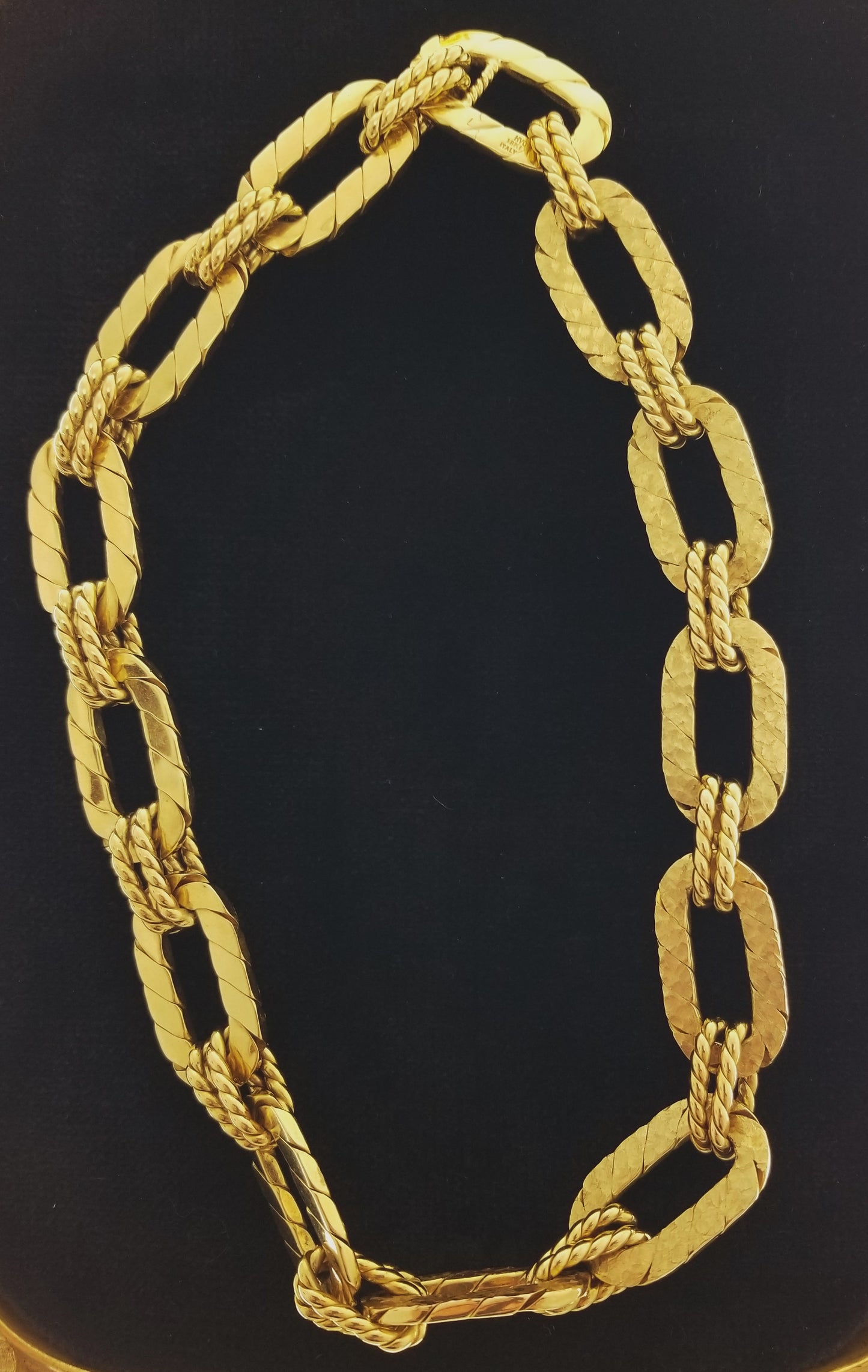 481-101 FEXEX | NECKLACE; ITALIAN; 18KTYG; OVAL LINKS; FLORENTINE, DOUBLE ROPE LINKS