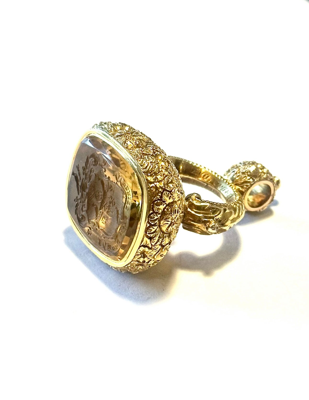 10-432 REXE | E. Locke Carved Gold Citrine Pendant