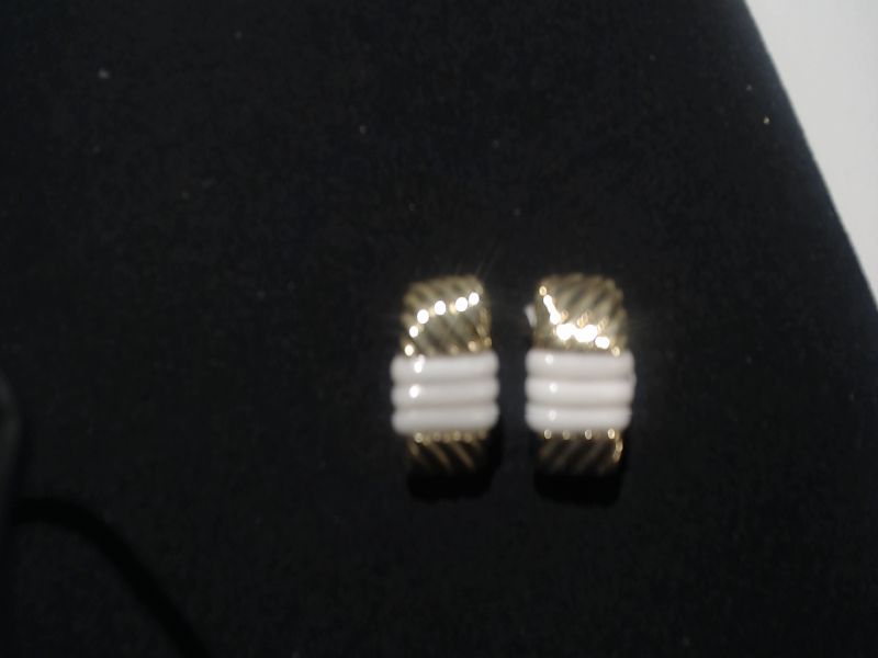 33-431 - J. Pacetti Jewelry