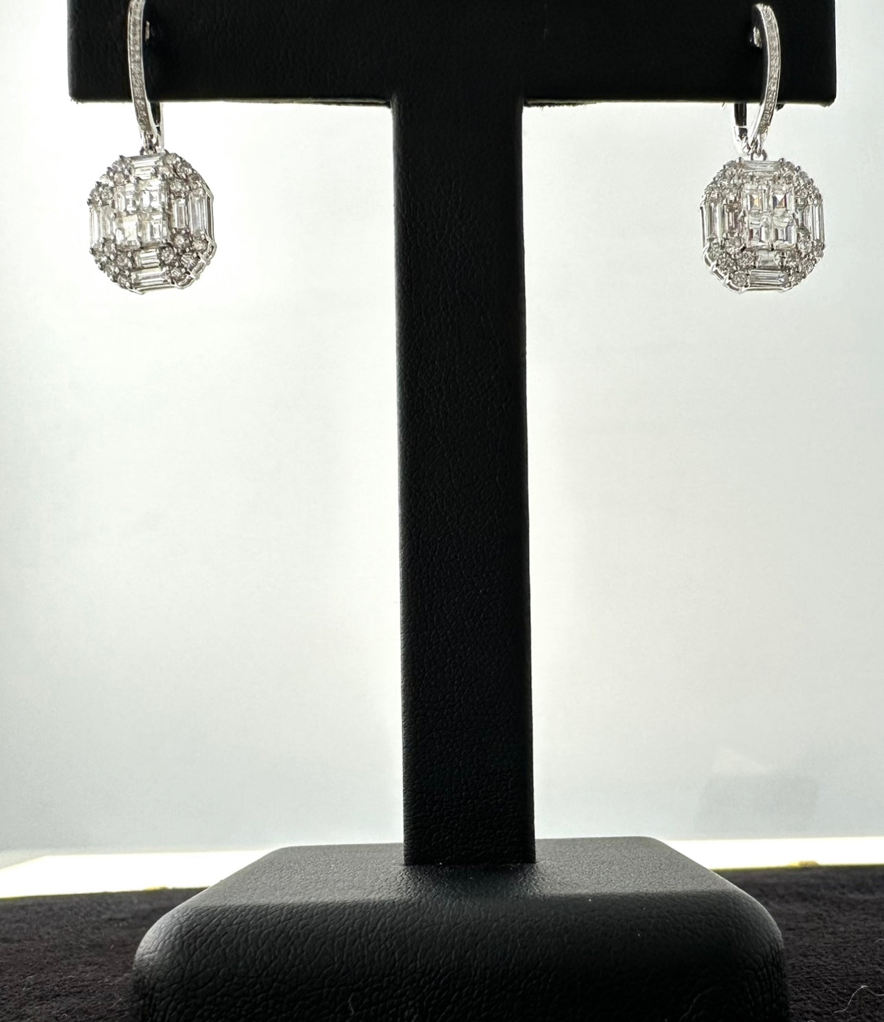 268-348 MOEX | Baguette and Round Diamond Hanging Earrings